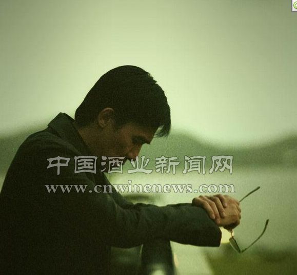 点击放大