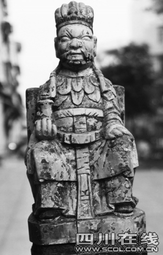 300���ʥ��ľ������������