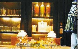 点击放大