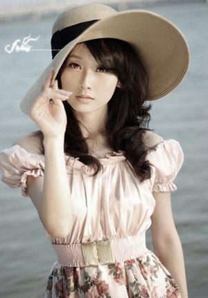 �Ϻ�С��Ů���ǡ���