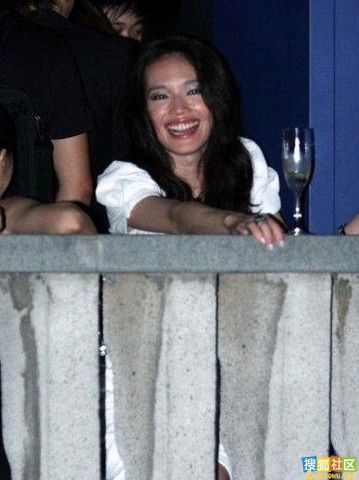 ���Ǿƺ���ò�����