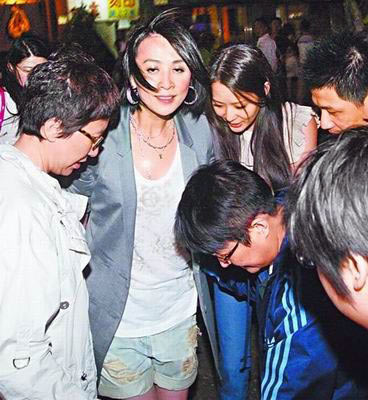 Ů�ˣ��Ⱦƣ�Ů�ǣ���ޱ���������������ᣬ��Ӣ�������أ�����