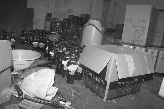 ��ˮ�����ƻ�پư� ��ǧ��ٰ׾ƶѵ��з�����ô��