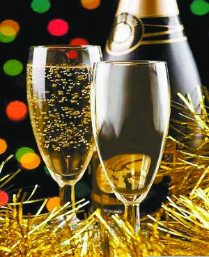 ���ʺ��������õ����Ѿ��У����ݾ���������졢�����ŵ�һ�֡����ݲ������Դ��߿��е��ȸУ���Ϊ����������Ե���΢�̼���