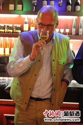 ����˹������Ʒ����ԣ����