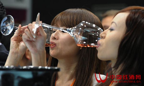 ���,���Ѿ�