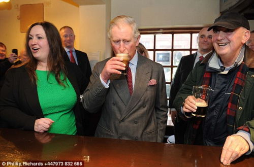 ���˹��ư��ڹ˿�һ�𿪻�������