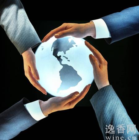 �������ݵ��������������������ĵ���Ҳ��ʾ���ܵ�����һ��׷���Ժ��Ϊ�����Ľ������ʽ��Ӱ�죬�й��׾������������껯�������ԣ�ƽ������ߴ�39�꣬80���90��ֻռ�׾�����Ⱥ��26.4%��